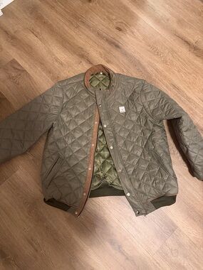 Mens Olive Green Quilted Lightweight Jacket with Brown Trim
